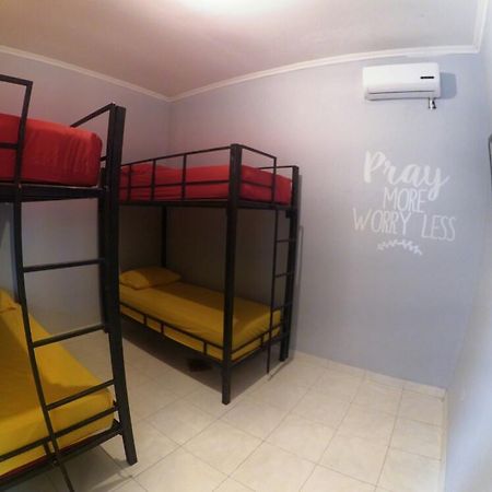 Mess Inn Semarang Zewnętrze zdjęcie