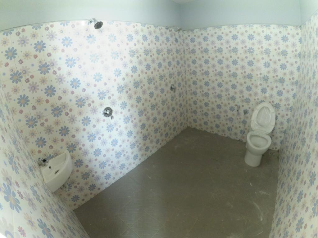 Mess Inn Semarang Zewnętrze zdjęcie